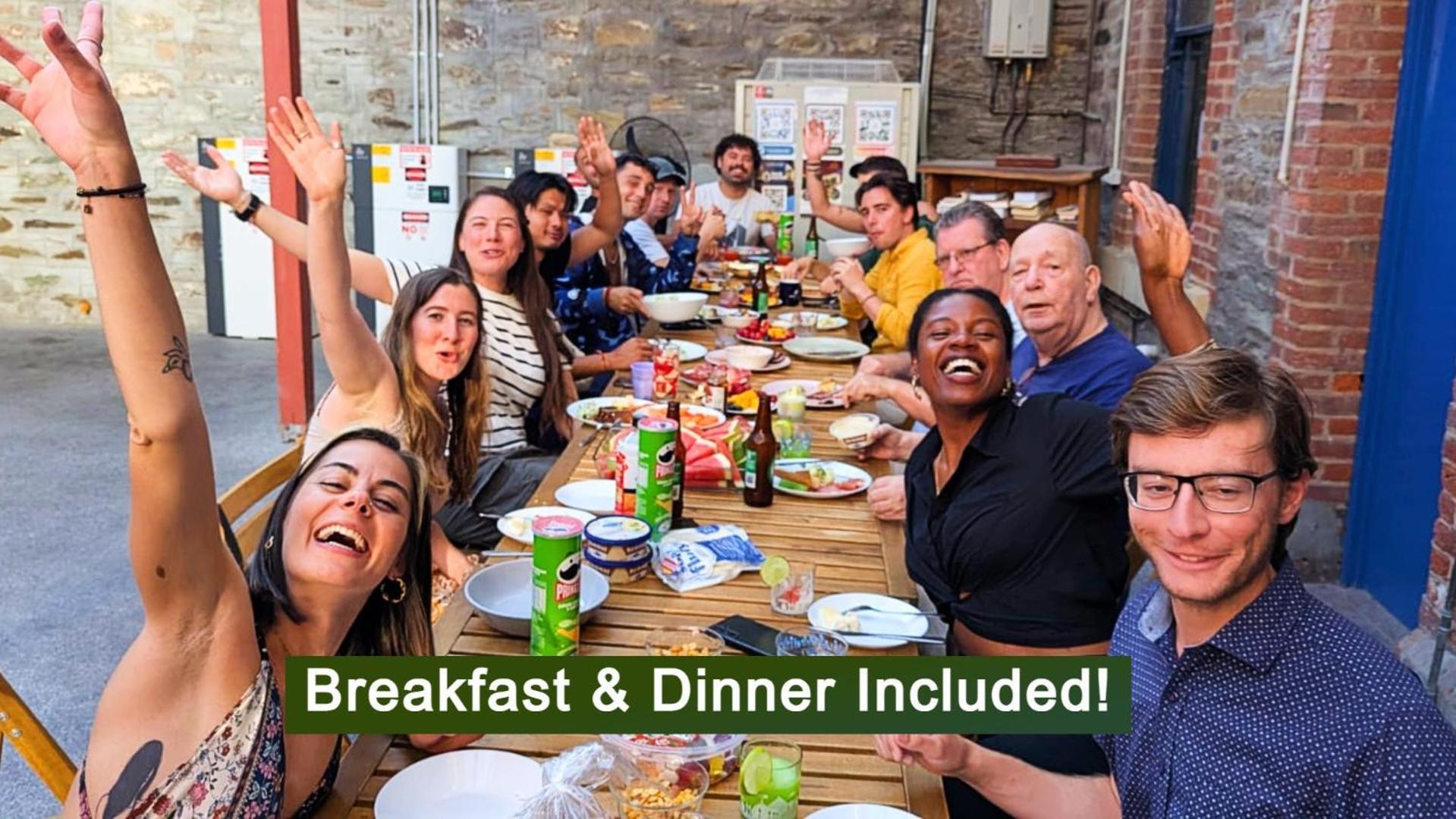Base Camp Hostel 애들레이드 외부 사진